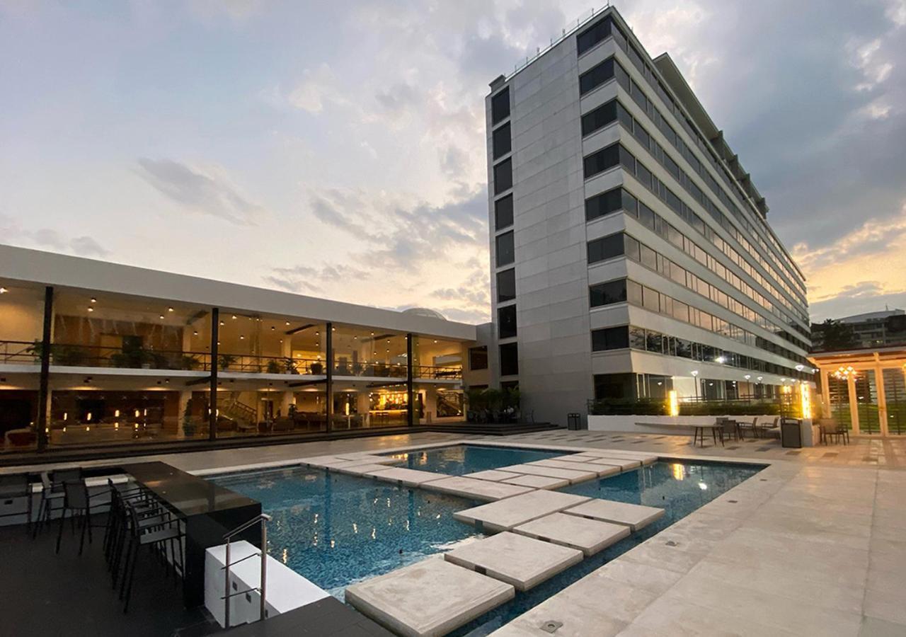 Hotel Eurobuilding Tama San Cristóbal Zewnętrze zdjęcie