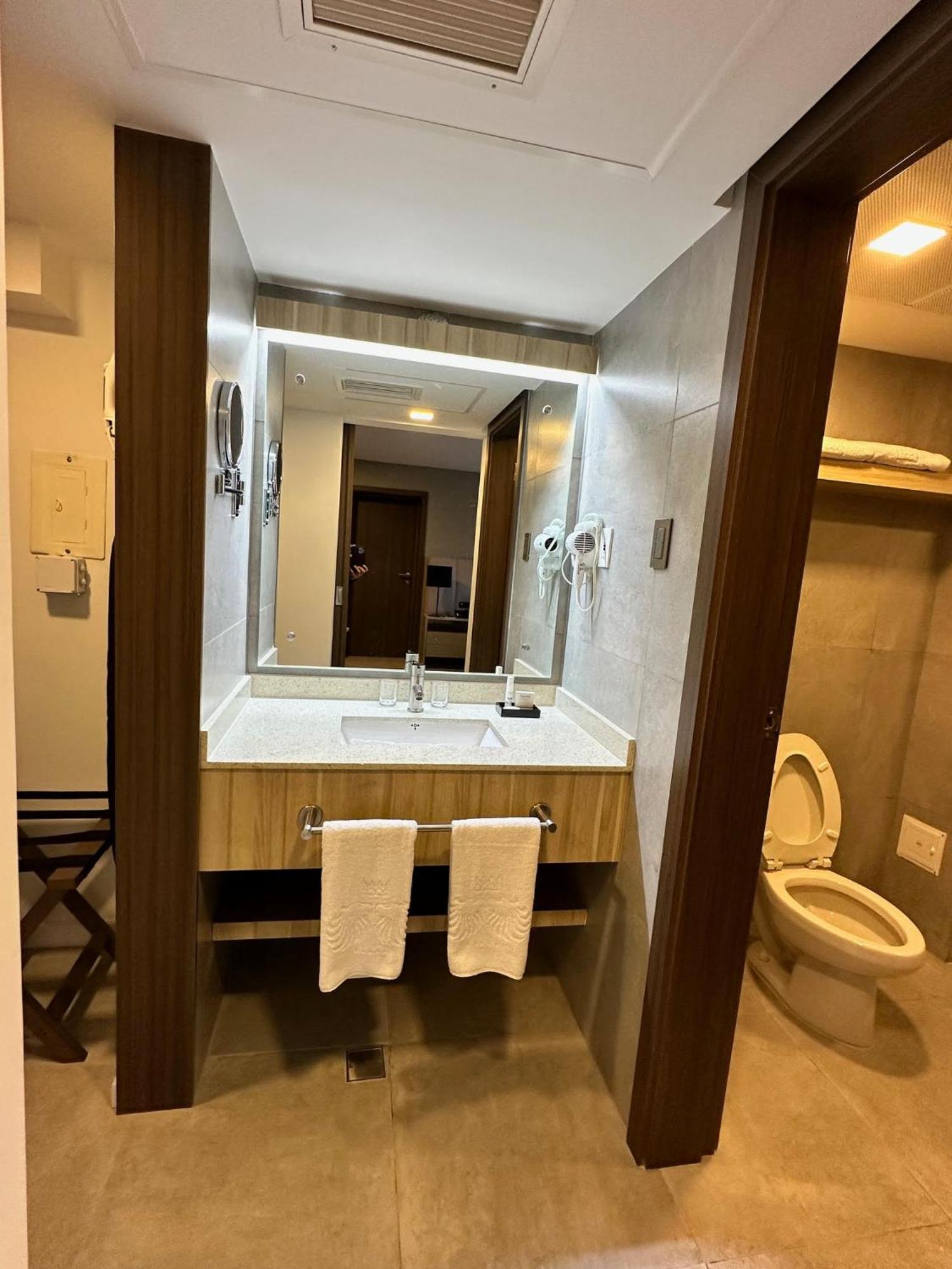 Hotel Eurobuilding Tama San Cristóbal Zewnętrze zdjęcie